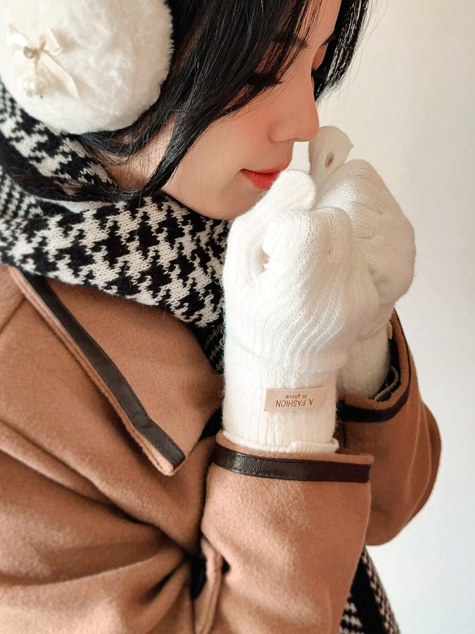 Women's Gloves